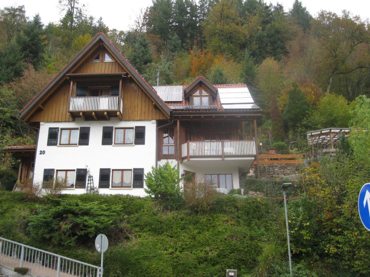 Urlaub Mit Blick Auf Schiltachs Fachwerkhaeuser Ngoại thất bức ảnh
